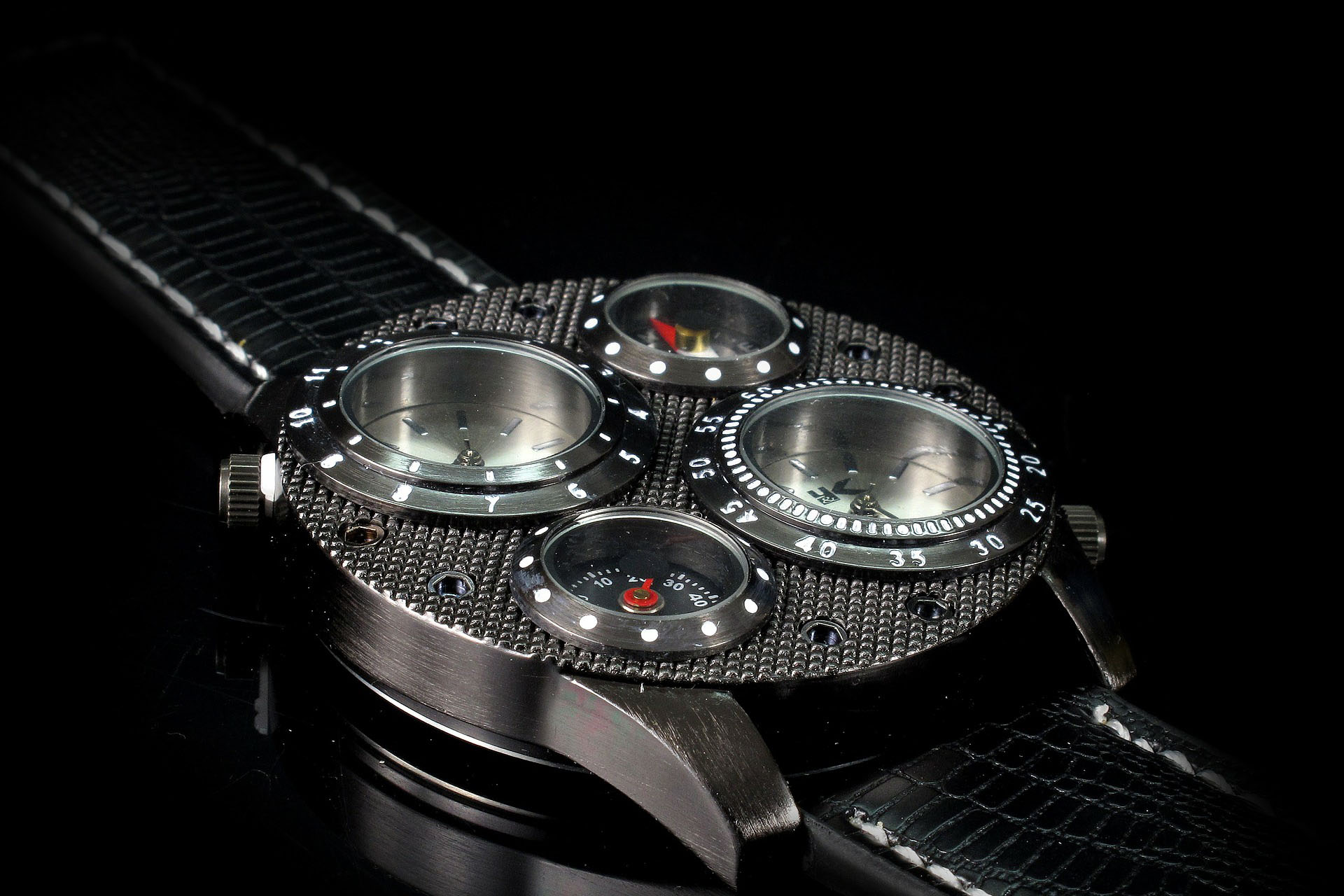 Titan Model #301
